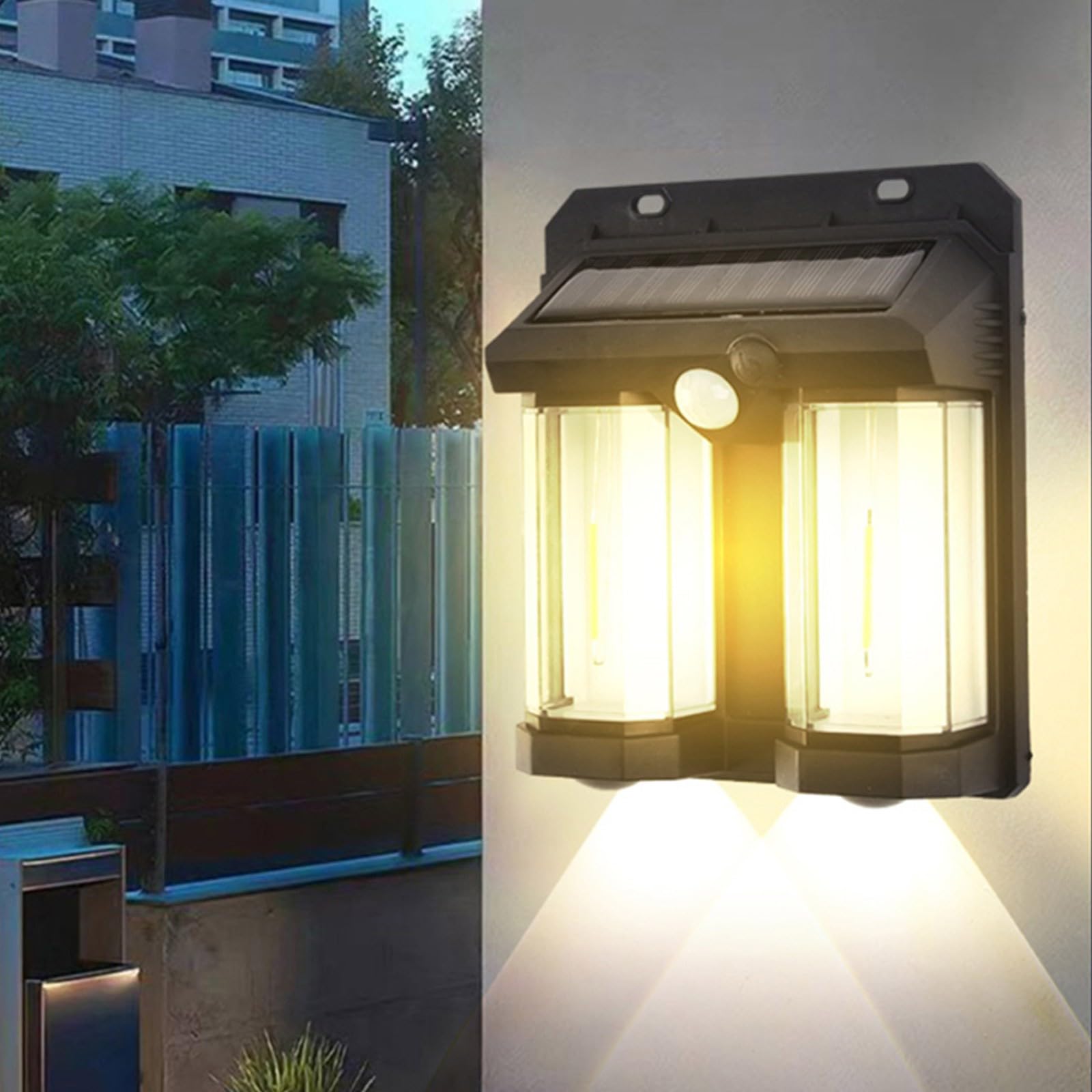 Lampe murale solaire imperméable à capteur de mouvement solaire extérieur lumineux haute puissance pour jardin, cour, avec deux Sources de lumière LED